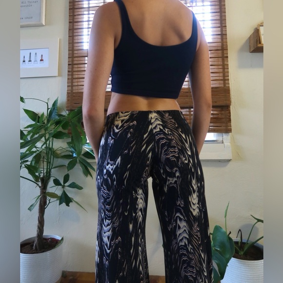 SOLD ⚠️⚠️⚠️ - Picture 2 of 4